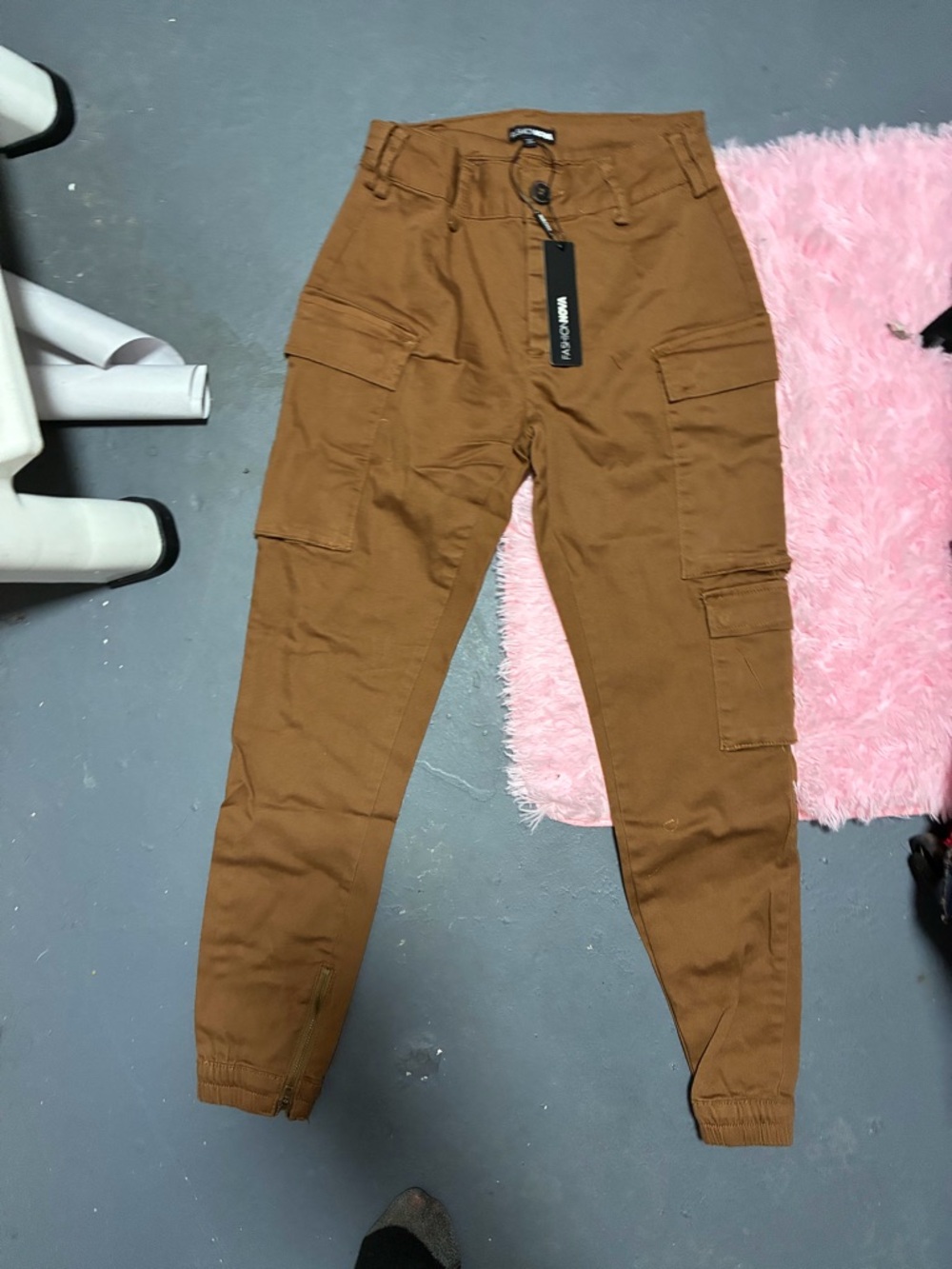 Fashion Nova Tan Cargo Pants with Black Tag